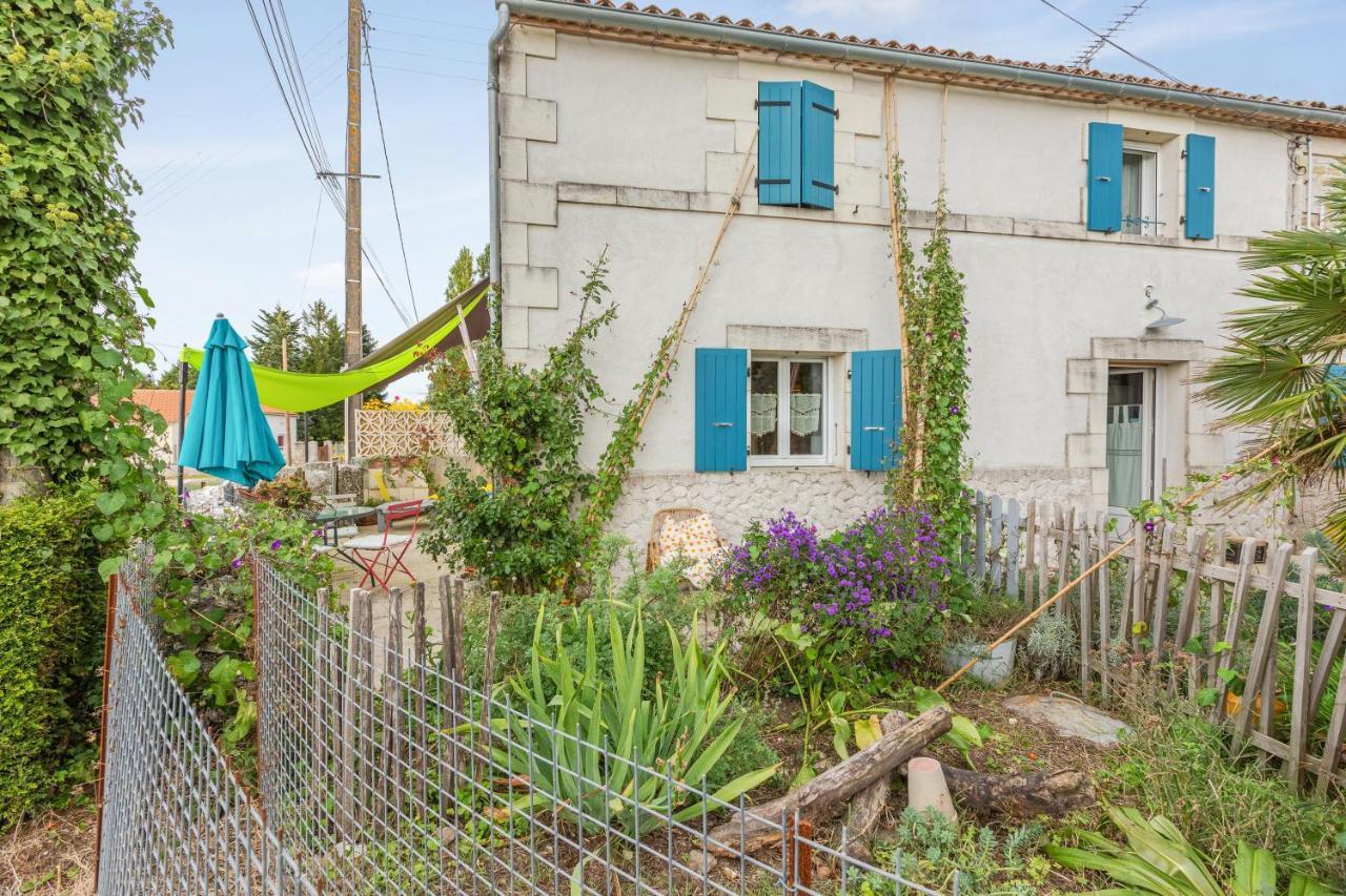 Appartement Accueillant A Mortagne Sur Gironde 45 M² Terrasse Exteriér fotografie