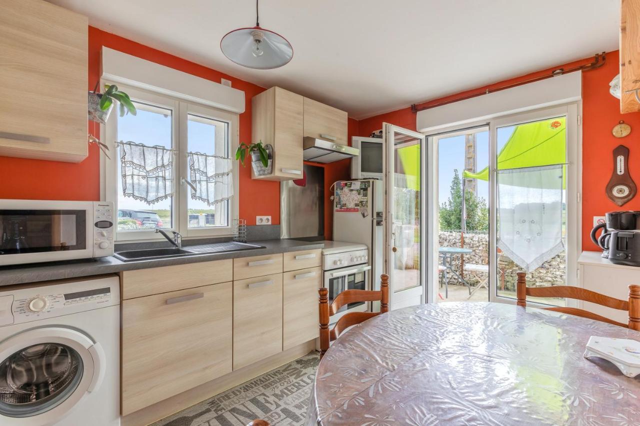 Appartement Accueillant A Mortagne Sur Gironde 45 M² Terrasse Exteriér fotografie