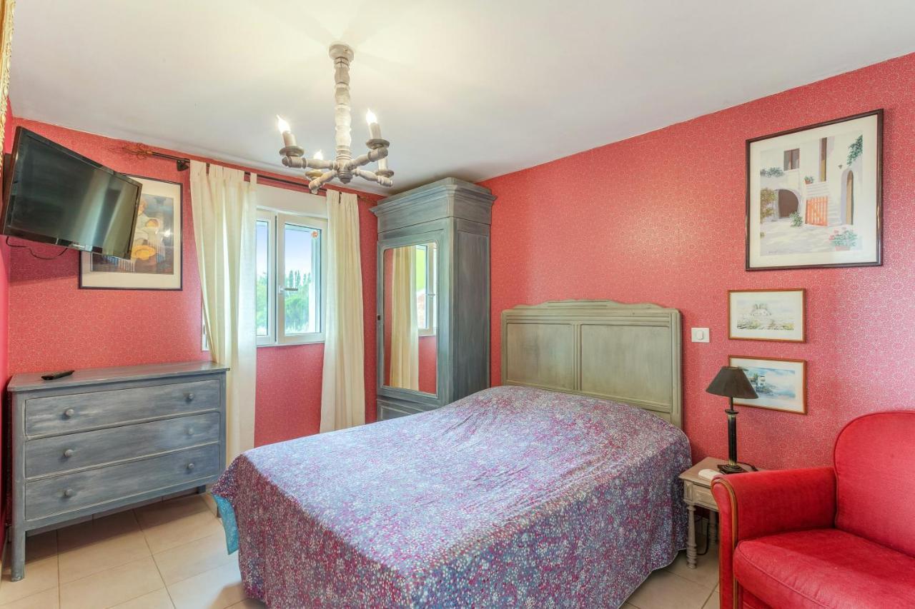 Appartement Accueillant A Mortagne Sur Gironde 45 M² Terrasse Exteriér fotografie