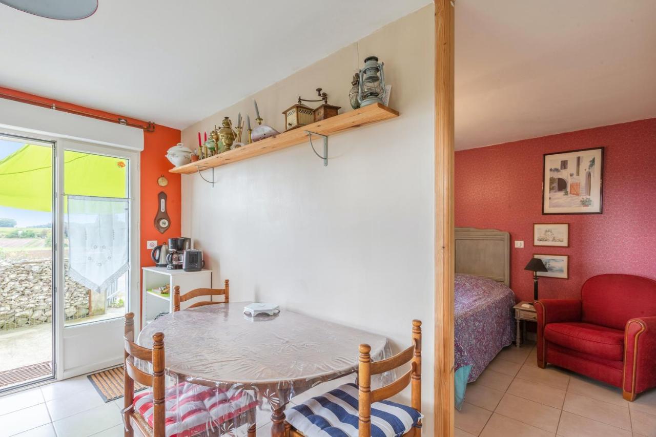 Appartement Accueillant A Mortagne Sur Gironde 45 M² Terrasse Exteriér fotografie